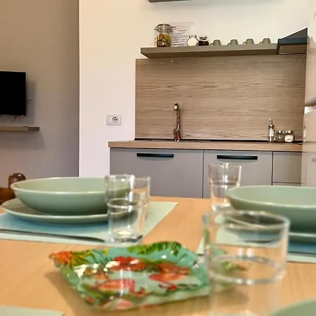 A&a Orikum Apartment